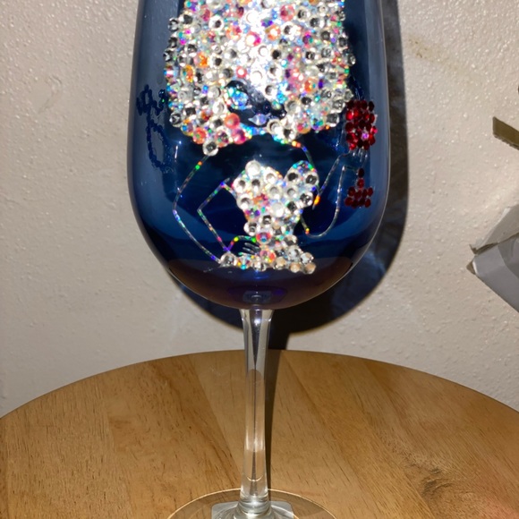 Personalized wine glass for $20 - Picture 3 of 5